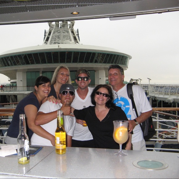 Meet your Posher, Posh - Picture 4 of 4